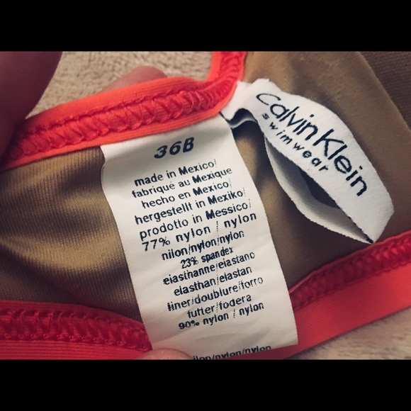 Orange bikini - Picture 2 of 5